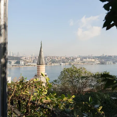 Renovated Flat Near Tram Ac *